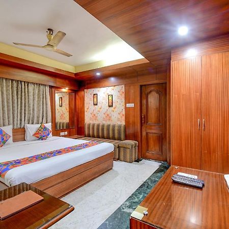 Fabhotel Panasia International Kolkata Exterior photo