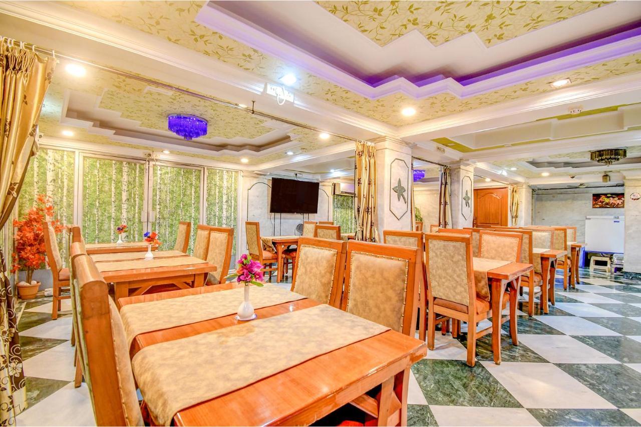 Fabhotel Panasia International Kolkata Exterior photo