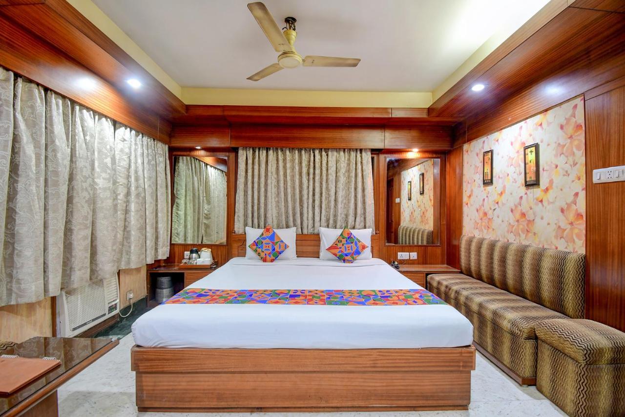 Fabhotel Panasia International Kolkata Exterior photo