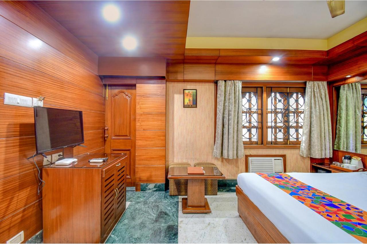 Fabhotel Panasia International Kolkata Exterior photo