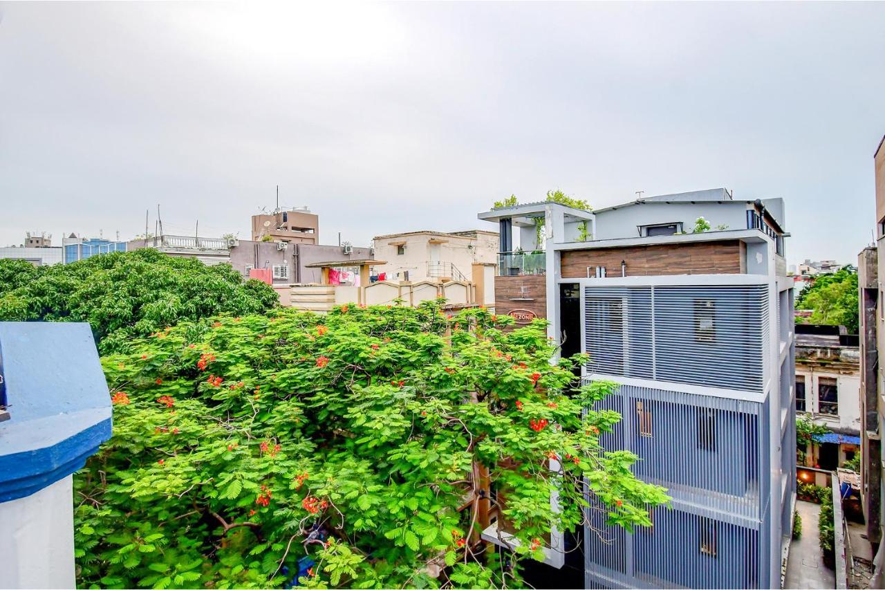 Fabhotel Panasia International Kolkata Exterior photo